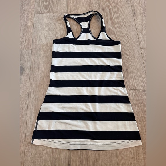 Lululemon Cool Racerback - Picture 4 of 4